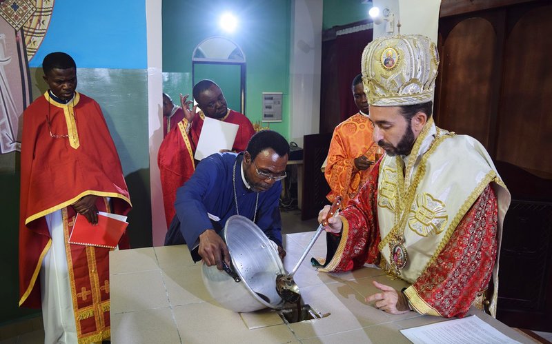 Σε κλίμα κατάνυξης τα εγκαίνια της Αγίας Φωτεινής στο Κονγκό -Οι χριστιανοί ορθόδοξοι της Αφρικής [εικόνες]  | iefimerida.gr 5