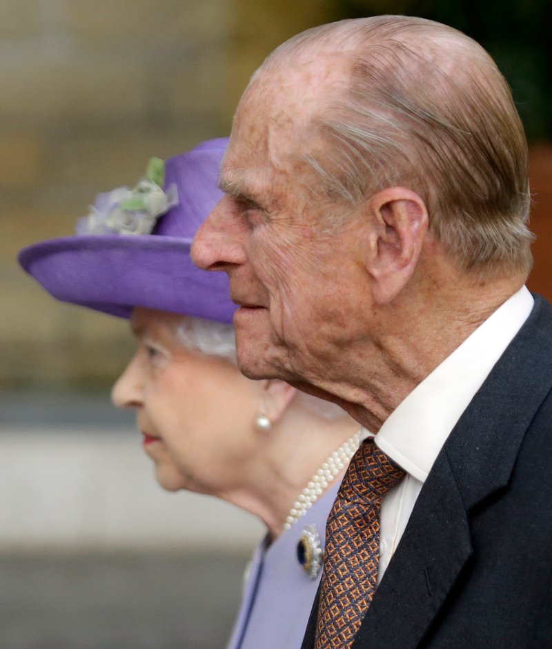 Ο πρίγκιπας Χάρι σπάει την παράδοση και πάλι: Θα φορέσει βέρα [εικόνες]  | iefimerida.gr 1