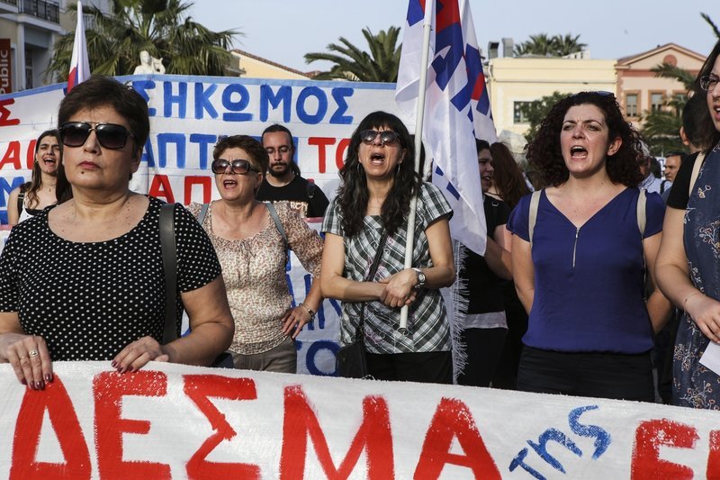«Βούλιαξε» η Λέσβος από αγανακτισμένους κατά Τσίπρα [εικόνες & βίντεο] | iefimerida.gr 18