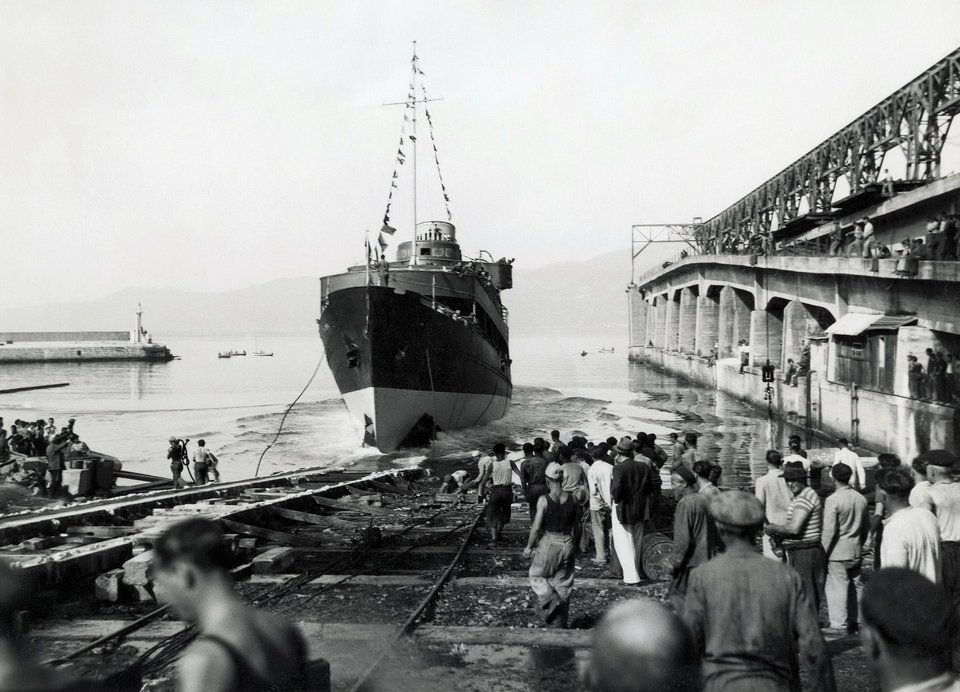 Το Πλωτό Μουσείο Νεράιδα στο Φάληρο -Mετά τον πόλεμο «έπαιξε» σε όλες τις ταινίες [εικόνες] | iefimerida.gr 2