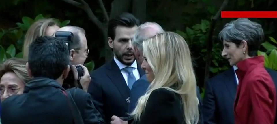 Δεξίωση στην βρετανική πρεσβεία για Κάρολο και Καμίλα -Ποιοι παραβρέθηκαν [εικόνες] | iefimerida.gr 0