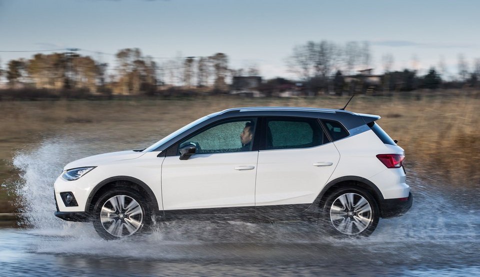 Seat Arona: Διαθέσιμο και με κινητήρες diesel από 16.390 ευρώ | iefimerida.gr 0