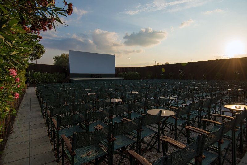 Ανοιξαν τα πρώτα θερινά σινεμά στην Αθήνα -Αναλυτικά το πρόγραμμα και τιμές [εικόνες] | iefimerida.gr 3