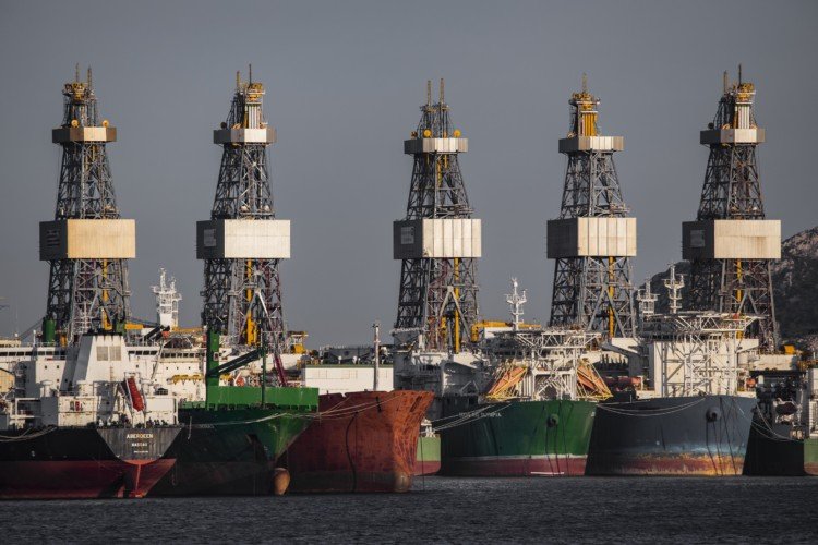 Και ξαφνικά το City Link γέμισε με εμπορικά πλοία και ξύλινα σκαριά! [εικόνες]   | iefimerida.gr 3