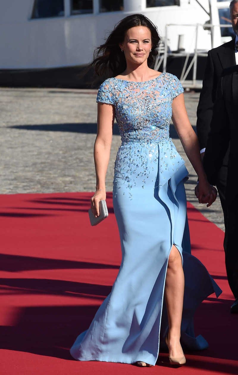 25 σύγχρονες σταχτοπούτες -Στιλάτες κοινές θνητές που παντρεύτηκαν πρίγκιπες και έγιναν... βασίλισσες [εικόνες] | iefimerida.gr 24