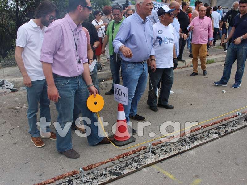 Εψησαν σουβλάκι 201 μ. και 300 κ. στη Λιβαδειά -Πάει για ρεκόρ Γκίνες [εικόνες & βίντεο] | iefimerida.gr 4