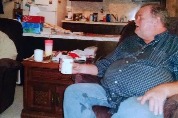 Το Paris Match περιγράφει την «τρύπα» στην οποία ζει ο πατέρας της Μέγκαν Μαρκλ [εικόνες] | iefimerida.gr 0