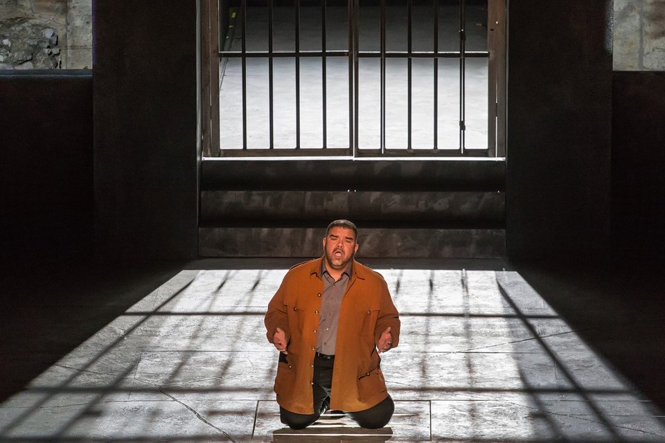 Πώς θα στηθεί ο «Ναμπούκκο» της Λυρικής στο Ηρώδειο -Κοστούμια, μακιγιάζ, προβολές [εικόνες]  | iefimerida.gr 3