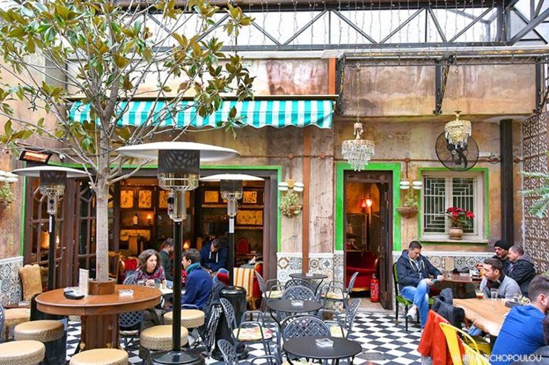 Πρωτομαγιά στην Αθήνα: 7 μαγαζιά με ανθισμένους κήπους και μυστικές αυλές για καφέ [εικόνες] | iefimerida.gr 11