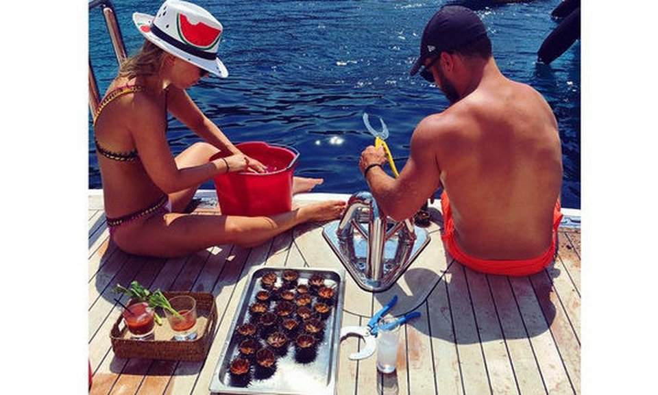 Εφοπλιστικός γάμος -Παντρεύεται ο γιος του Μιχάλη Χανδρή και της Λούλας Γουλανδρή [εικόνες] | iefimerida.gr 2