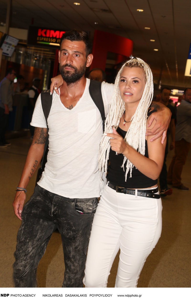 Survivor 2: Επέστρεψε στην Ελλάδα ο Μουρούτσος -Τον υποδέχθηκαν η Λάουρα Νάργες και η κόρη του [εικόνες] | iefimerida.gr 3