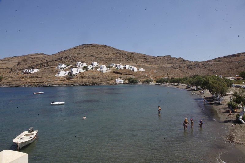 Κύθνος, το κυκλαδονήσι με τα λουτρά και τις 92 παραλίες [εικόνες] | iefimerida.gr 0