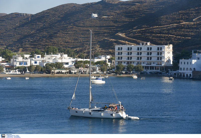 Κύθνος, το κυκλαδονήσι με τα λουτρά και τις 92 παραλίες [εικόνες] | iefimerida.gr 6