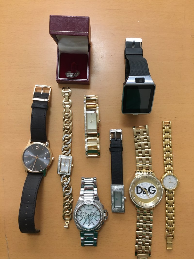 Αυτά είναι τα χρυσαφικά και τα ρολόγια που είχαν κλέψει οι Γεωργιανοί διαρρήκτες [εικόνες] | iefimerida.gr 37