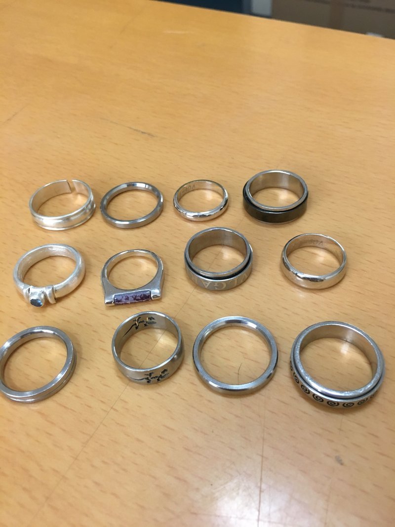 Αυτά είναι τα χρυσαφικά και τα ρολόγια που είχαν κλέψει οι Γεωργιανοί διαρρήκτες [εικόνες] | iefimerida.gr 49