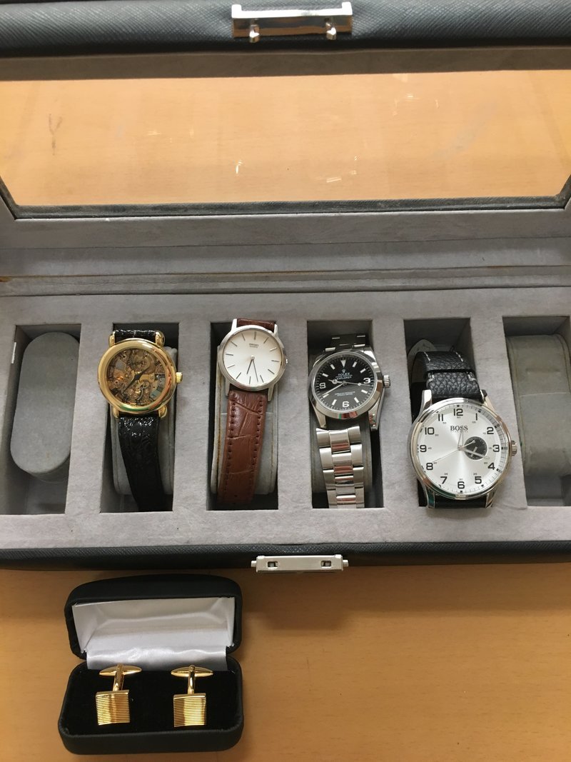 Αυτά είναι τα χρυσαφικά και τα ρολόγια που είχαν κλέψει οι Γεωργιανοί διαρρήκτες [εικόνες] | iefimerida.gr 64