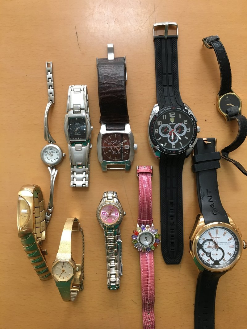 Αυτά είναι τα χρυσαφικά και τα ρολόγια που είχαν κλέψει οι Γεωργιανοί διαρρήκτες [εικόνες] | iefimerida.gr 70