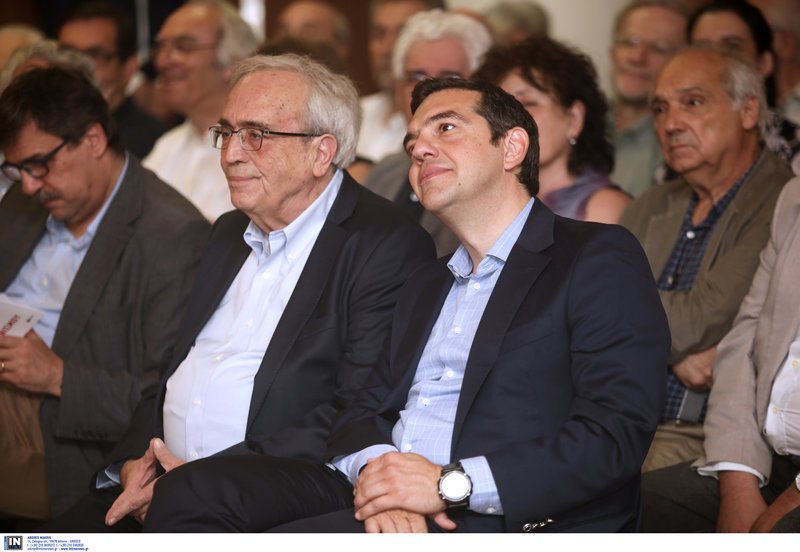 «Τα ονόματα του κομμουνισμού» -Ο Τσίπρας στο βιβλίο του Αρ. Μπαλτά [εικόνες] | iefimerida.gr 6