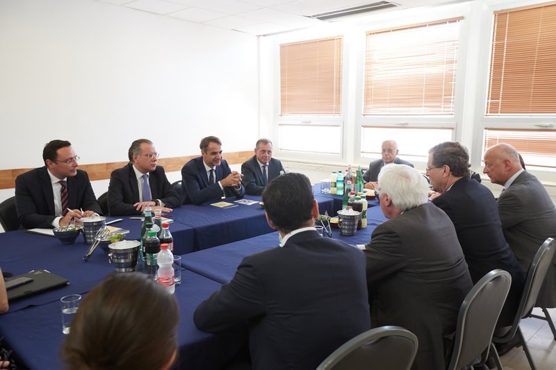 Μητσοτάκης από το Global Forum στο Ισραήλ: Να ξεριζώσουμε ξενοφοβία και ρατσισμό [εικόνες] | iefimerida.gr 8