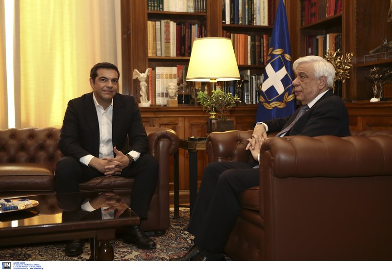 Τσίπρας σε Παυλόπουλο: Εχουμε συμφωνία -Βόρεια Μακεδονία [εικόνες & βίντεο] | iefimerida.gr 0