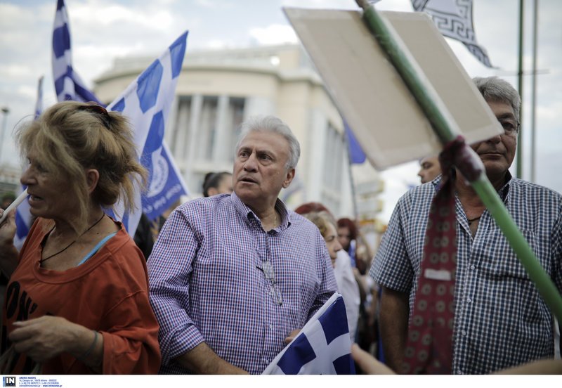 Επεισόδια στη Θεσσαλονίκη μετά το συλλαλητήριο για τη Μακεδονία [εικόνες & βίντεο] | iefimerida.gr 8