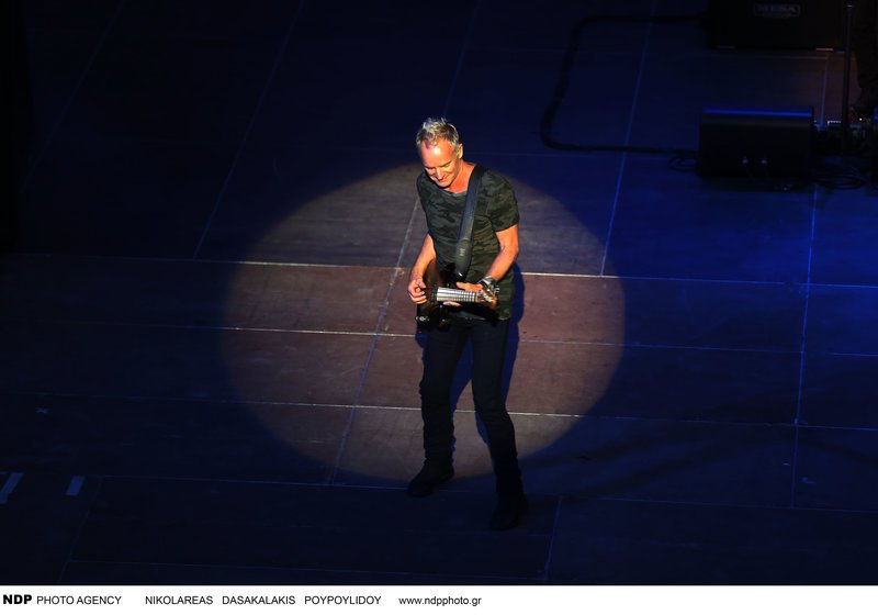 Ο Στινγκ εκθείασε την Ελλάδα στη συναυλία του -«Μας δείξατε πώς να γίνουμε και πάλι πολιτισμένοι» | iefimerida.gr 1