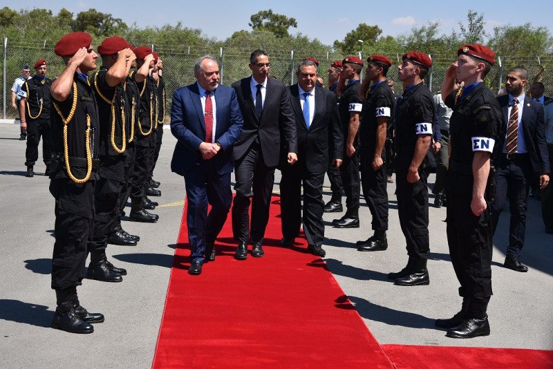 Συμφωνία για στρατηγική συνεργασία των ΥΠΕΞ, Ελλάδας, Κύπρου, Ισραήλ [εικόνες] | iefimerida.gr 1