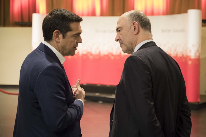 Τσίπρας και Ευρωπαίοι Σοσιαλιστές τα ’ψαλαν στη Φώφη, ενώ εκείνη έλειπε! [εικόνες] | iefimerida.gr 2