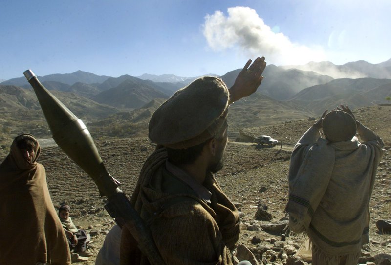 Η ζωή μου στην Αλ Κάιντα -Ο πράκτορας που έδινε τις πληροφορίες στη Βρετανία μιλά για τα όσα έζησε [εικόνες & βίντεο] | iefimerida.gr 2