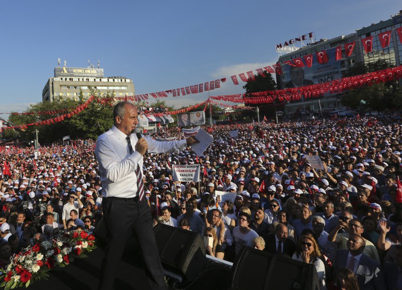 Ο Ιντζέ προκαλεί τον Ερντογάν απόψε σε τηλεμαχία: Αν έχεις θάρρος, αντιμετώπισε με | iefimerida.gr 0