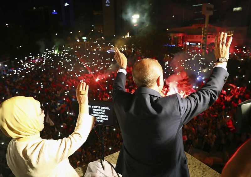 Η μονοκρατορία του Ερντογάν -Γιατί οι Τούρκοι ψήφισαν «δαγκωτό» Ταγίπ | iefimerida.gr 3