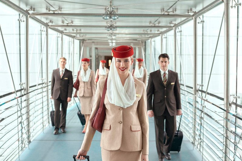 H Emirates ψάχνει αεροσυνοδούς στην Ελλάδα -Τα προσόντα και οι παροχές που δίνει | iefimerida.gr 0