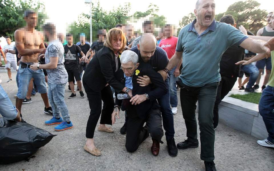 Συνεχίζεται η κόντρα -Κατηγορούν τον Μπουτάρη ότι νοικιάζει σπίτι από συνεργάτη του Ζάεφ | iefimerida.gr 6
