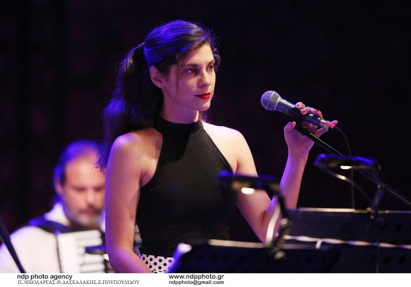 Με αυτόν τον γνωστό και ταλαντούχο ηθοποιό είναι σε σχέση η κόρη του Γιάννη Μπέζου [εικόνες] | iefimerida.gr 3