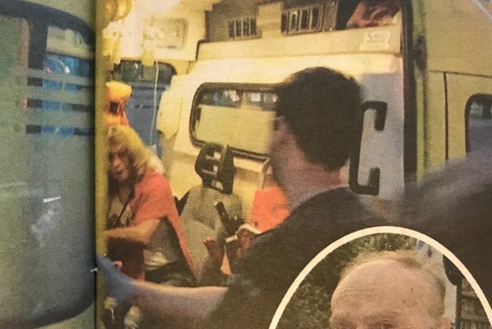 Ο Ντίνος Καρύδης έπαθε έμφραγμα στο συλλαλητήριο στο Σύνταγμα μετά τη ρίψη χημικών [εικόνες] | iefimerida.gr 1