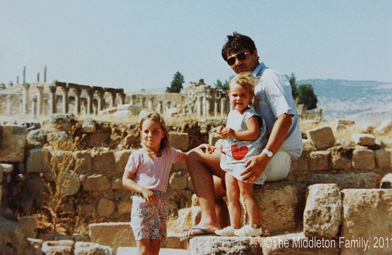 Η απρόσμενη εκδήλωση αγάπης του πρίγκιπα Γουίλιαμ στην Κέιτ Μίντλετον -Σε ταξίδι στην Ιορδανία [εικόνες] | iefimerida.gr 4