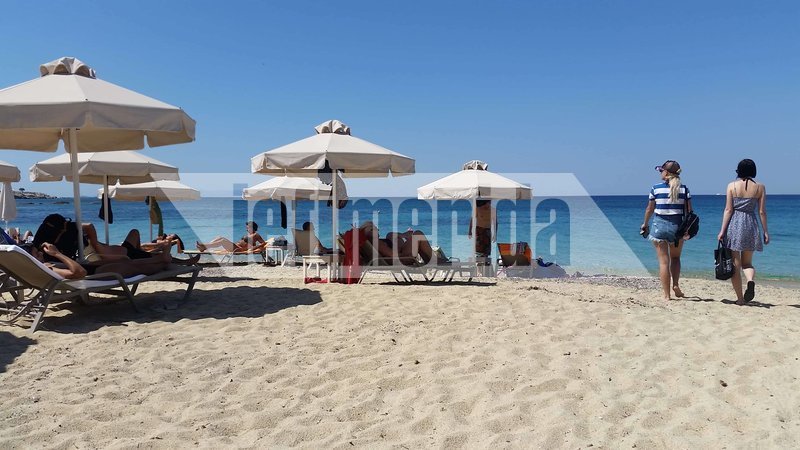 Η Νάξος «βουλιάζει» από τουρίστες -Αναβάθμιση των υποδομών ζητούν οι επιχειρηματίες [εικόνες & βίντεο]  | iefimerida.gr 0