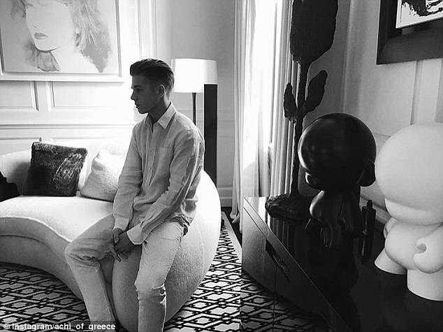 Μέσα στα 6 πολυτελή σπίτια του Παύλου και της Μαρί Σαντάλ -Η έπαυλη στο Λονδίνο & το εξοχικό στις Μπαχάμες [εικόνες] | iefimerida.gr 6