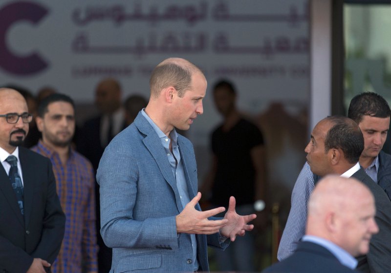 Η απρόσμενη εκδήλωση αγάπης του πρίγκιπα Γουίλιαμ στην Κέιτ Μίντλετον -Σε ταξίδι στην Ιορδανία [εικόνες] | iefimerida.gr 5