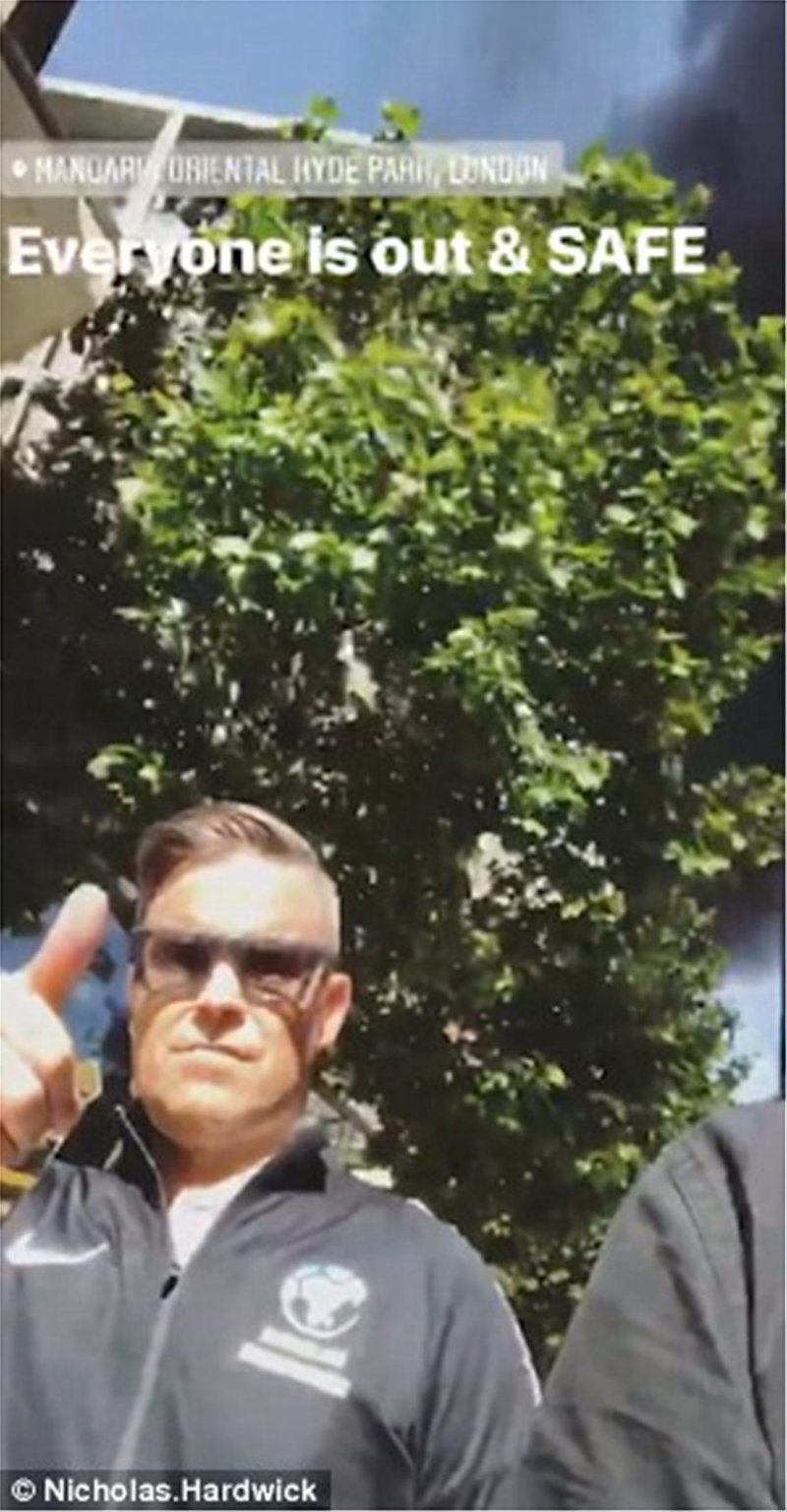 Ο Ρόμπι Γουίλιαμς βρισκόταν μέσα στο ξενοδοχείο που πήρε φωτιά στο Λονδίνο [εικόνες & βίντεο] | iefimerida.gr 2