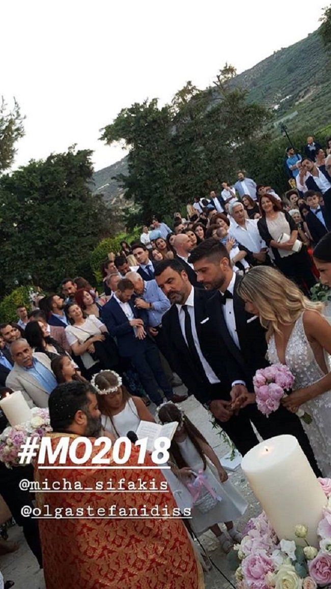 Παντρεύτηκε ο Μιχάλης Σηφάκης -Ο παραδοσιακός γάμος στην Κρήτη [εικόνες]  | iefimerida.gr 5