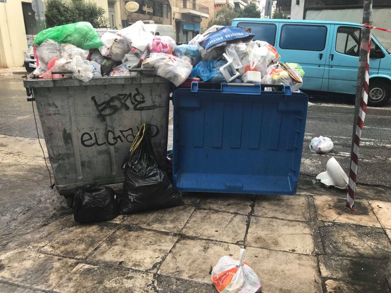 Η Αθήνα πνίγεται στα σκουπίδια- Κίνδυνος για τη δημόσια υγεία [εικόνες & βίντεο] | iefimerida.gr 6
