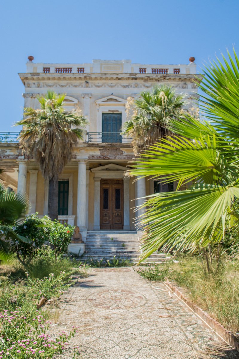 Ο συγγραφέας Αντονι Χόροβιτς βρήκε το πιο μαγικό νησί της Ελλάδας [εικόνες]  | iefimerida.gr 6