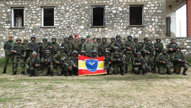 Πάνοπλοι «ράμπο» του ελληνικού στρατού σε ασκήσεις κοντά στη μεθόριο Ελλάδας-ΠΓΔΜ [εικόνες] | iefimerida.gr 11