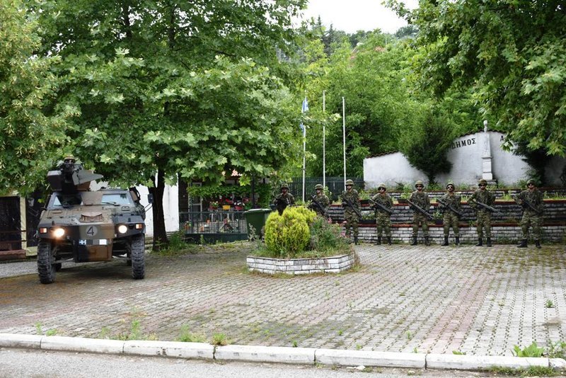 Πάνοπλοι «ράμπο» του ελληνικού στρατού σε ασκήσεις κοντά στη μεθόριο Ελλάδας-ΠΓΔΜ [εικόνες] | iefimerida.gr 9