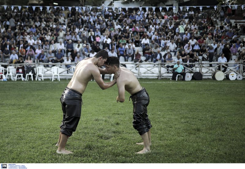 Θεσσαλονίκη: Εντυπωσιακοί αγώνες πάλης στον Σοχό [εικόνες] | iefimerida.gr 16