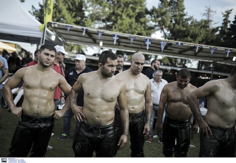 Θεσσαλονίκη: Εντυπωσιακοί αγώνες πάλης στον Σοχό [εικόνες] | iefimerida.gr 7