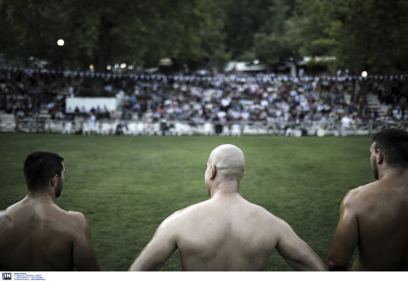 Θεσσαλονίκη: Εντυπωσιακοί αγώνες πάλης στον Σοχό [εικόνες] | iefimerida.gr 4