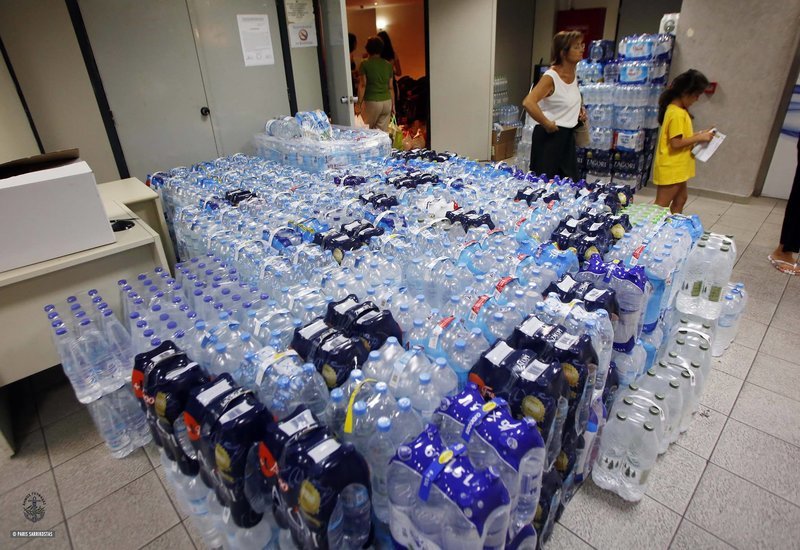 Δήμαρχος Γλυφάδας: Σε λίγες ώρες εκατοντάδες έφεραν είδη πρώτης ανάγκης-Η μόνη παρηγοριά είναι η αλληλεγγύη [εικόνες] | iefimerida.gr 3