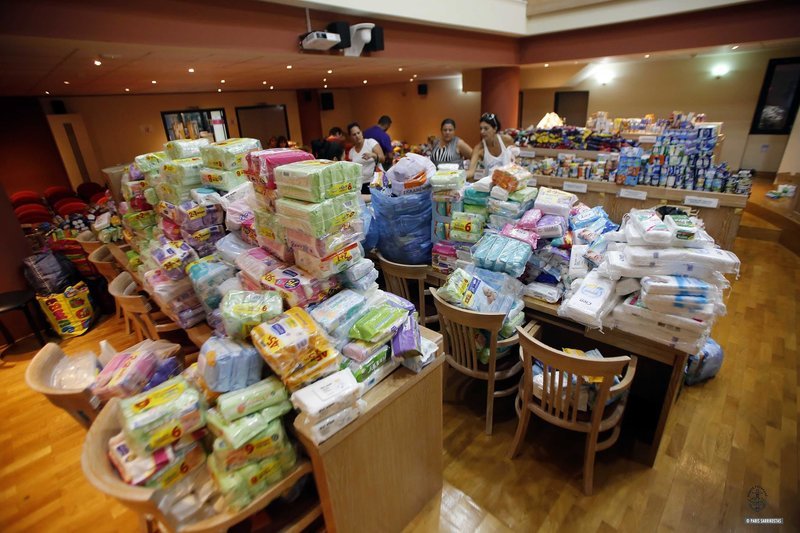 Δήμαρχος Γλυφάδας: Σε λίγες ώρες εκατοντάδες έφεραν είδη πρώτης ανάγκης-Η μόνη παρηγοριά είναι η αλληλεγγύη [εικόνες] | iefimerida.gr 2